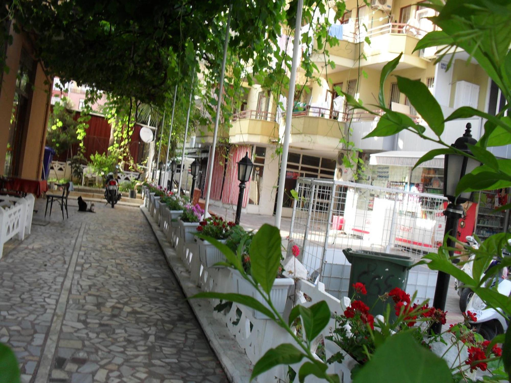 Hotel Yildirimoglu Аланя Екстериор снимка